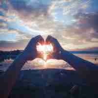 电﻿子‌秤﻿的‍原﻿理﻿是﻿电﻿磁​感‍应﻿吗﻿